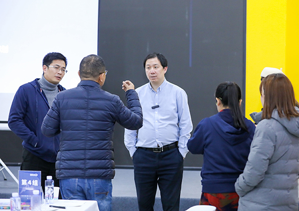 省心办CEO于景晨出席睿见未来CEO成长营并做专题分享